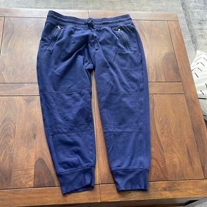 Womens pants - size medium